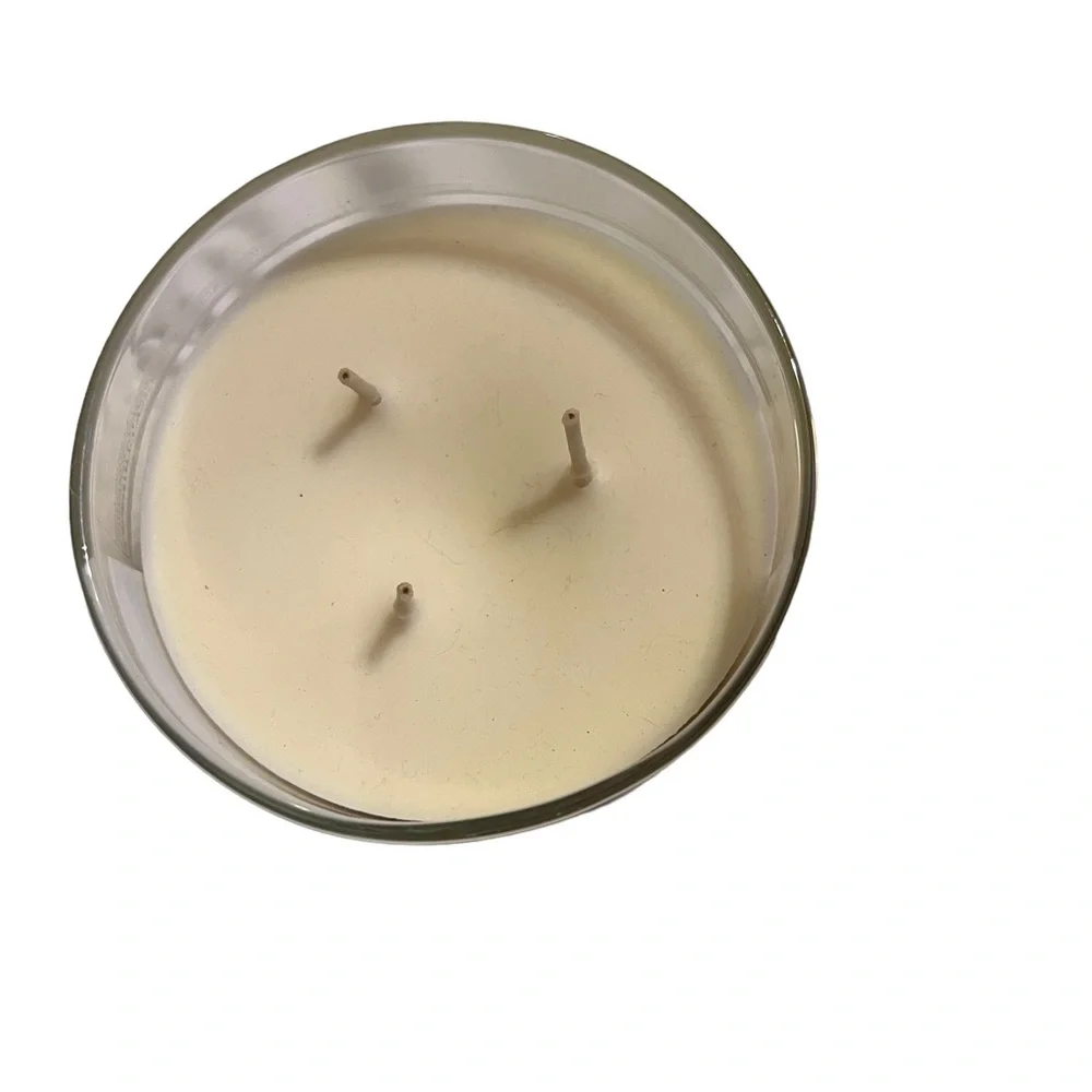 Bath & Body Works Berry Waffle Cone 3 Wick Candle - Picture 3 of 3